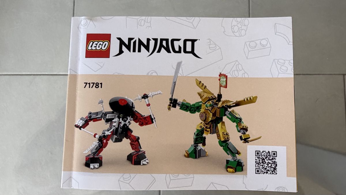 Lego Jouets: Lego Ninjago Lloyd -Set, 2Sets zusammen – D'occasion à Pfäffikon SZ par baenzli80 2