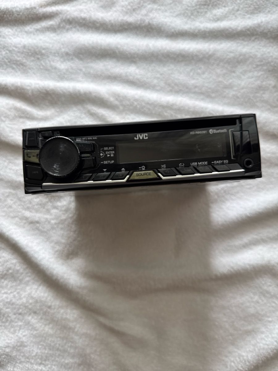 JVC Radio: JVC KD-R862BT mit Bluetooth CD – Usato da Bern venduto da Vinujhan
