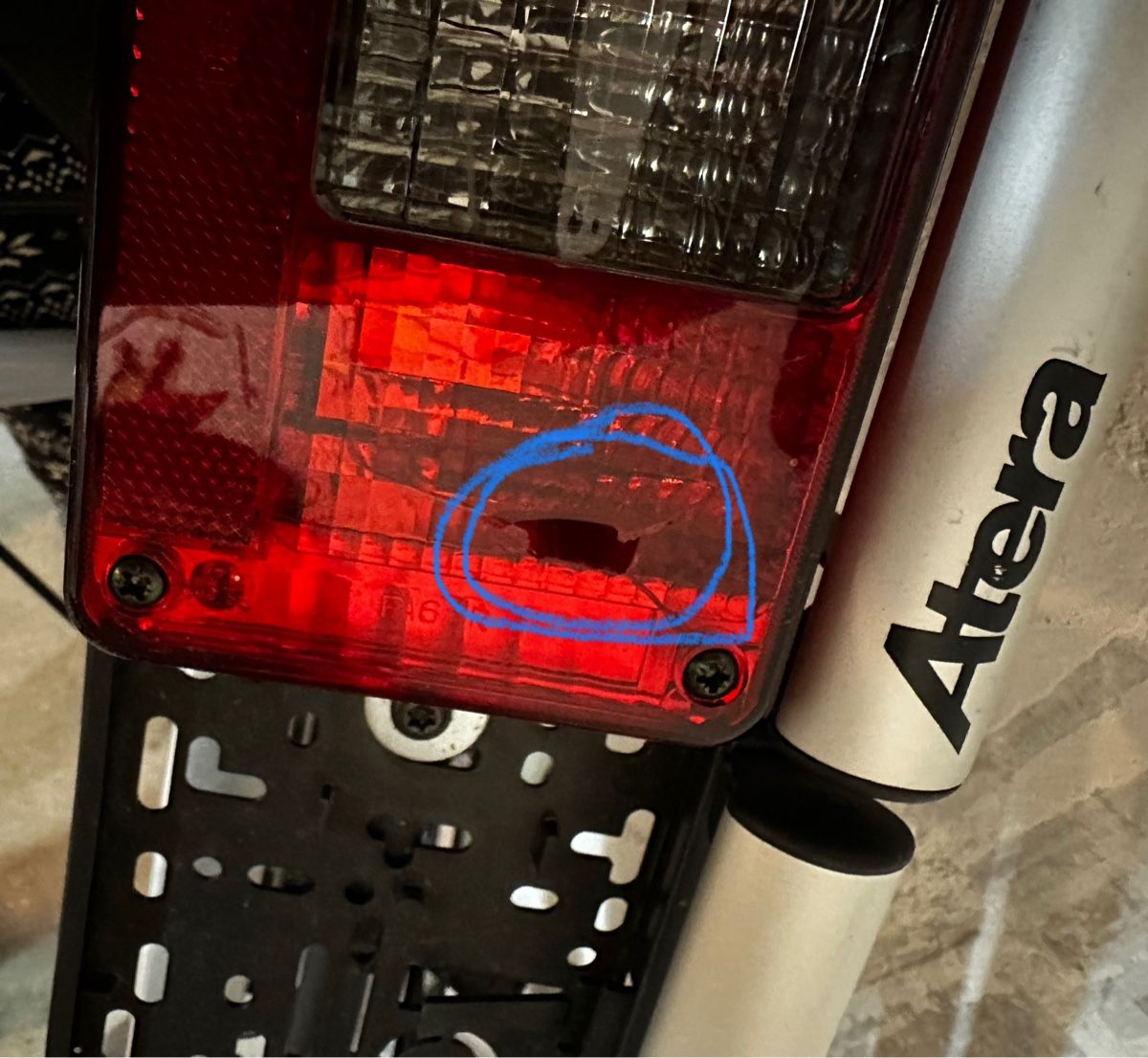 Travi: Kupplungs-Träger Atera für Scooter oder E-Bikes – Nuovo (secondo la descrizione) da Glattbrugg venduto da Doroth-Vamp 2