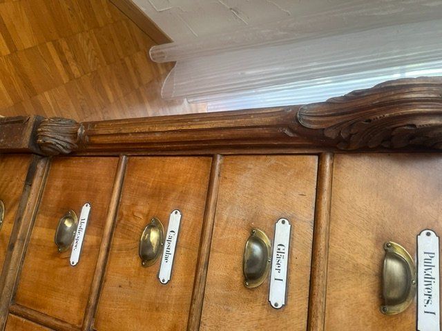 Buffets: Apotheker Schrank  - antik - Email Schilder – D'occasion à Romanshorn par Knut4 4