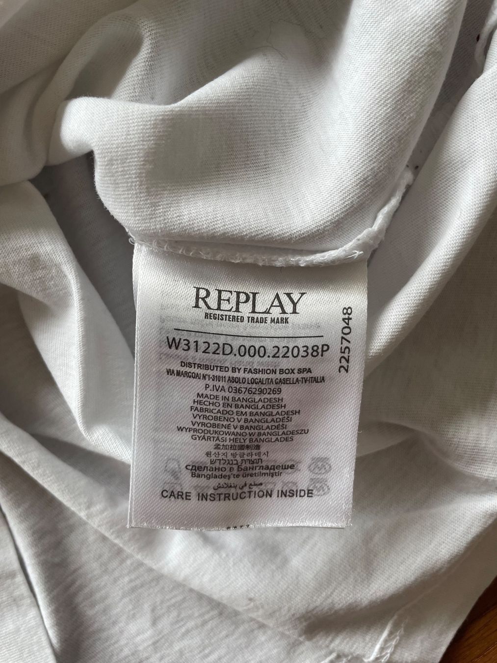Replay T-Shirts: Replay T-shirt – Neu und originalverpackt aus Unteriberg von fae_2gz2 3