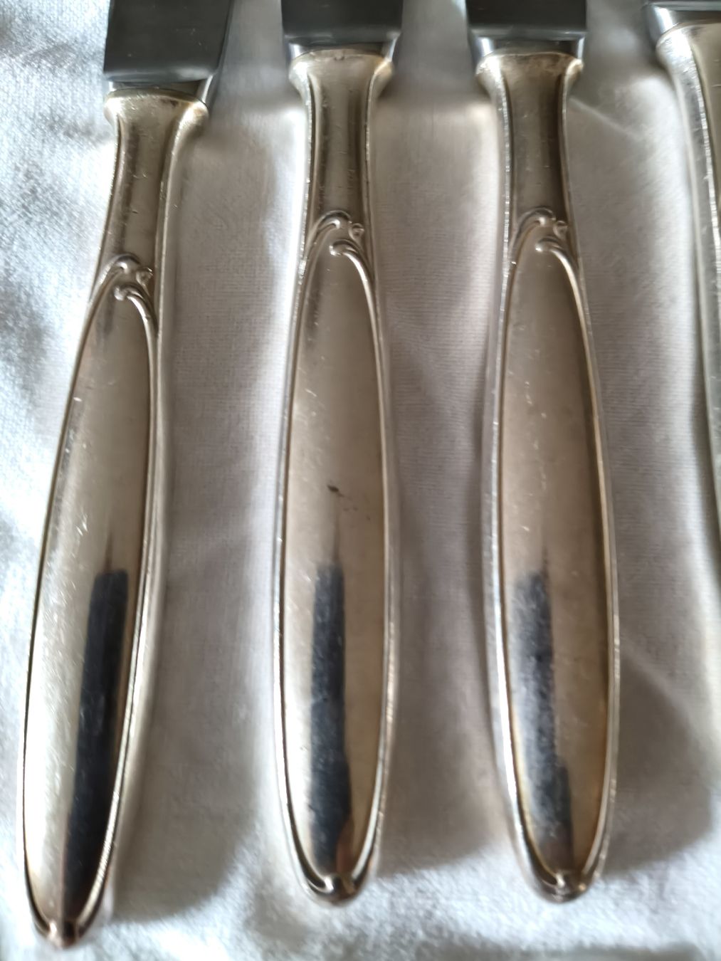 Set di posate: 38 teiliges Silberbesteck – Usato da Stansstad venduto da Falcon-Crest 1