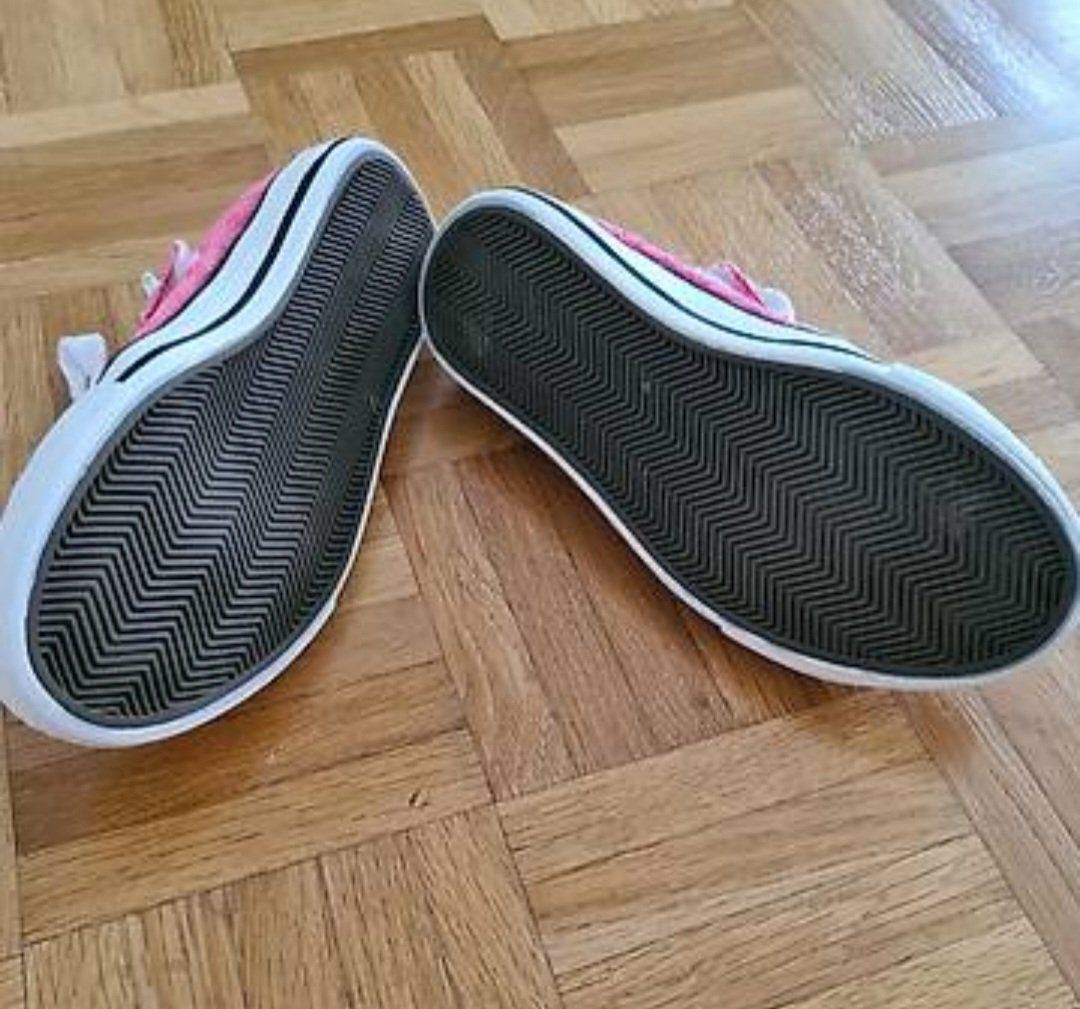 Scarpe per ragazze: Schuhe Gr. 33 – Usato da Rudolfstetten venduto da anjam81 1