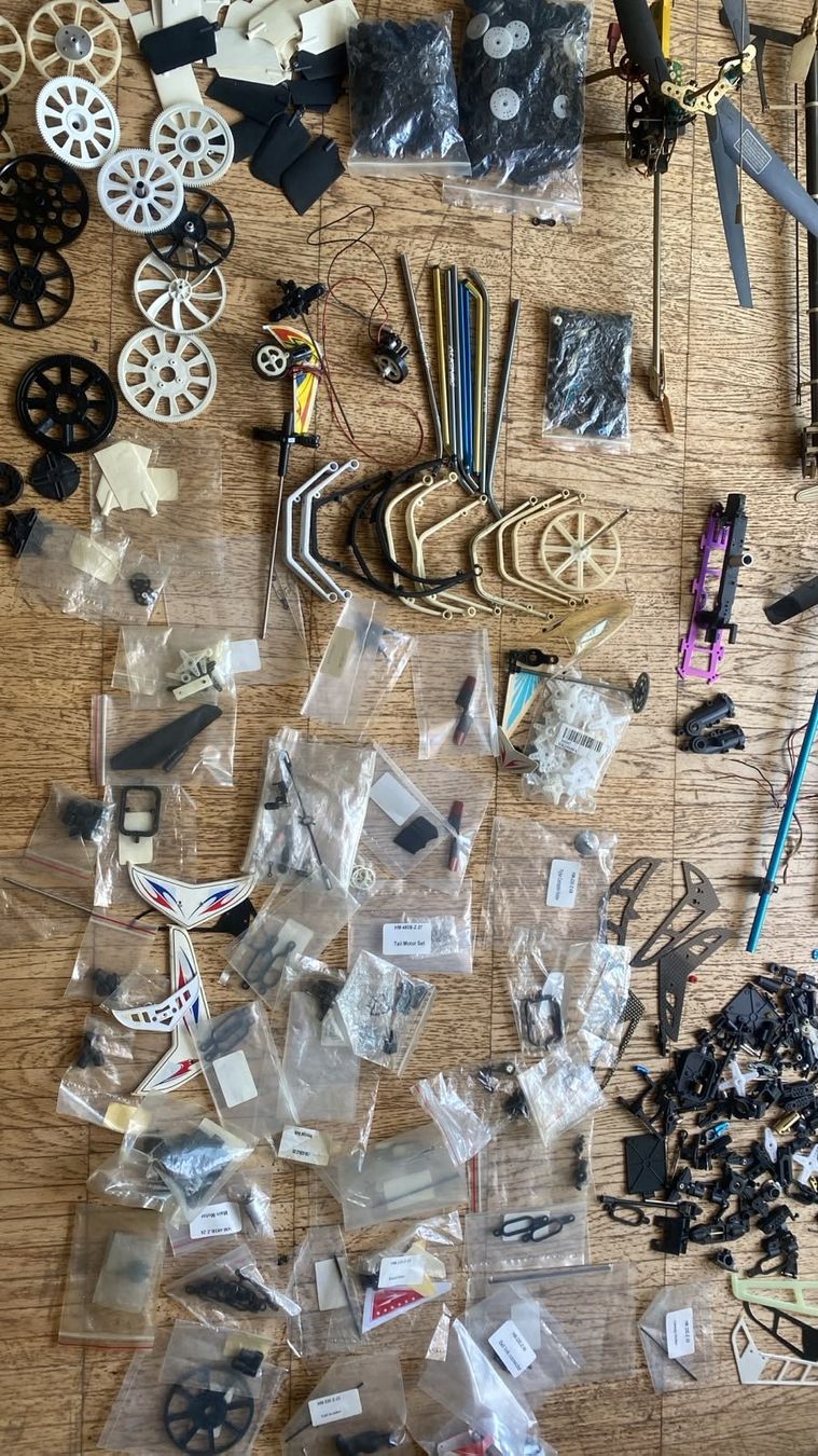 Kits de montage: Viele klein heli erzatsteil – D'occasion à Schaffhausen par Kadiro 4