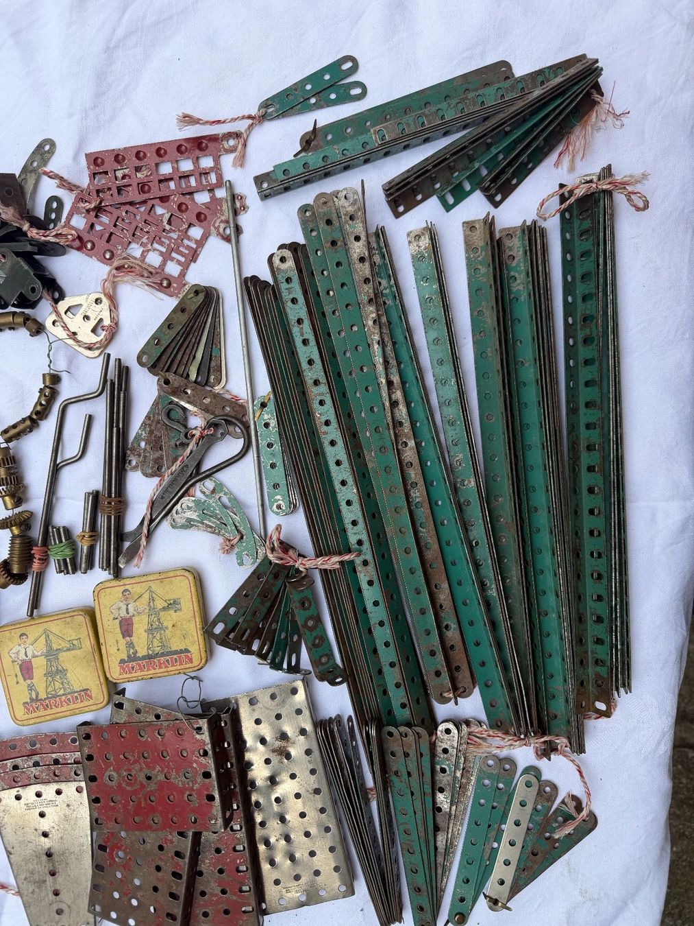 Kit di costruzioni: MÄRKLIN Metallbaukasten - diverses Material – Usato da Tegerfelden venduto da siebenmacky 4