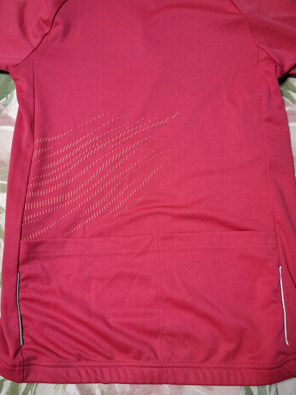 T-shirt: Velo T-Shirt Gr. 152 – Usato da Brüttisellen venduto da kikaninchen79 3