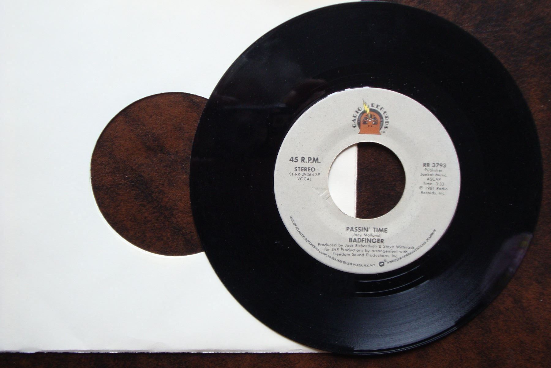 Dischi in vinile: BADFINGER  -  PASSIN' TIME + HOLD ON – Usato da Bern venduto da Uli_10_11