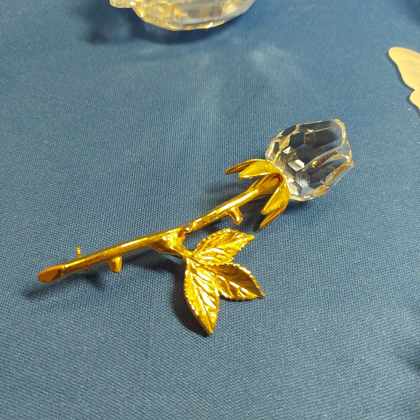 Swarovski Statuette: 3 Swarovski Figuren, Schwan, Igel, Rose Brosche – Usato da Schlieren venduto da Svenja7 2