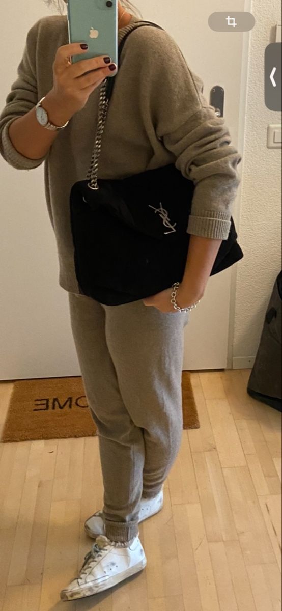 Saint Laurent Borse da donna: YSL PUFFER MEDIUM black suede, dark metal – Usato da Kilchberg ZH venduto da roz_qcj7 1