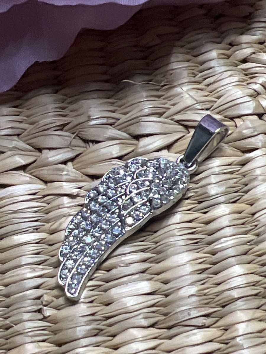 Ciondoli: Glänzender silbriger Flügel mit Zirkonia – Nuovo (secondo la descrizione) da Seon venduto da Sunny-Schmuck78 1