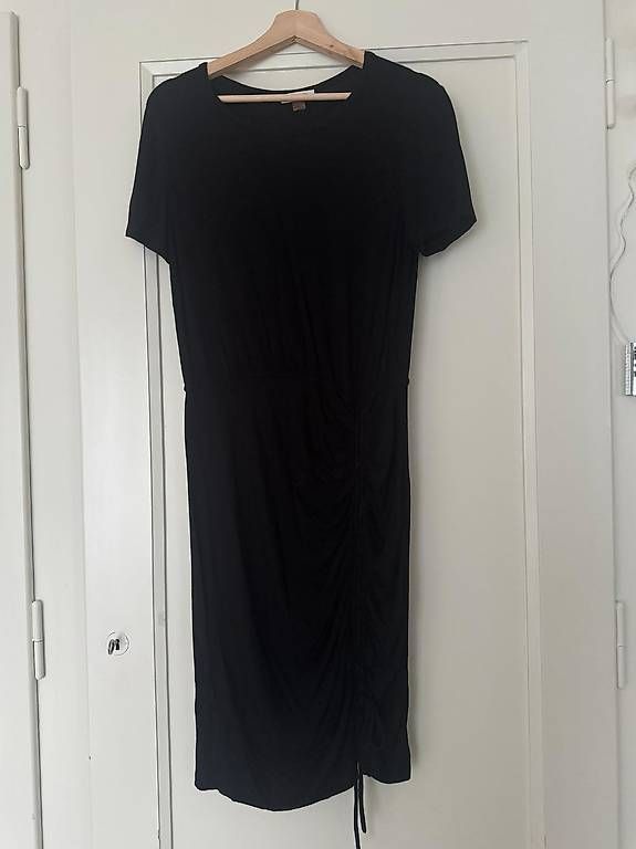 Vestiti: Robe Femme Calvin Klein - Taille 6 – Usato da Les Acacias venduto da DeborahK03