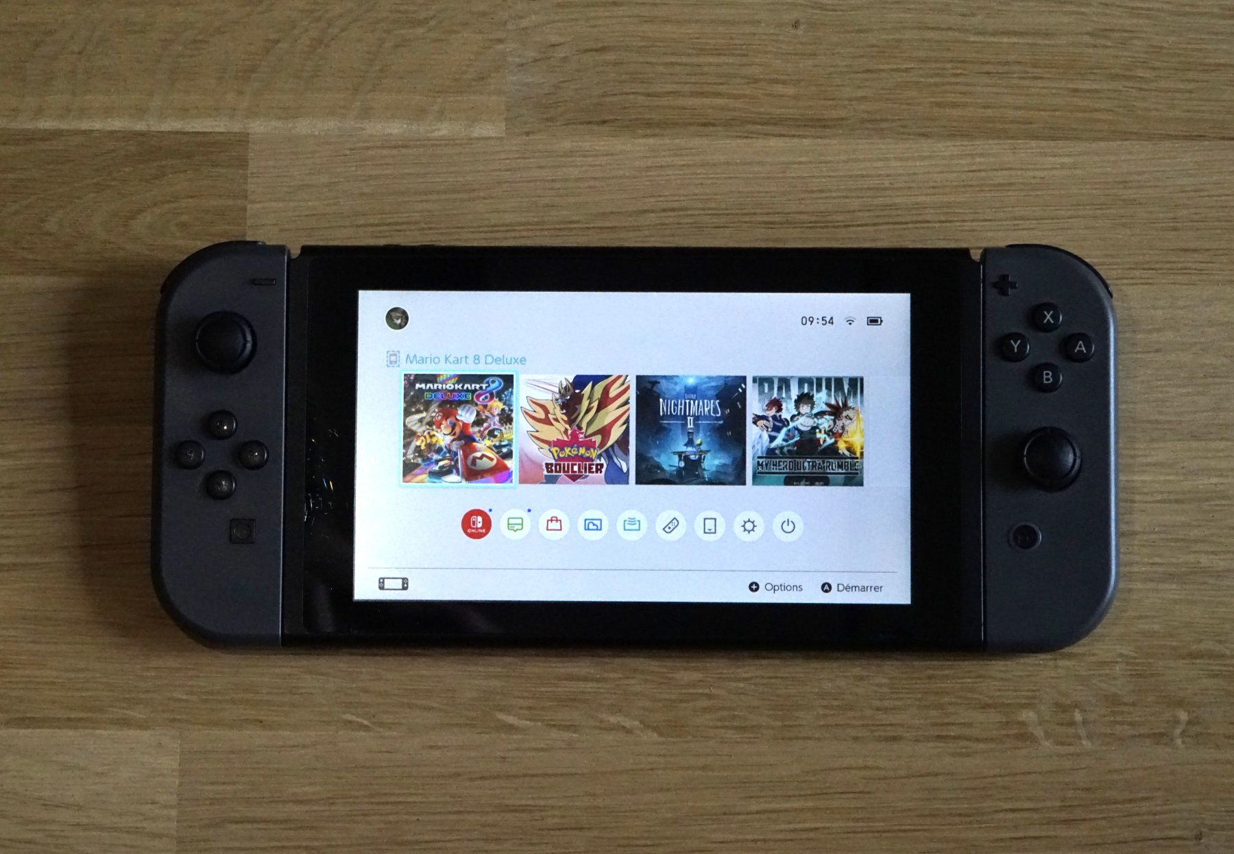 Nintendo Console: Nintendo Switch complète avec accessoires ( Excellent état ) – Usato da Montagny-Yverdon venduto da jul_5rxc 1
