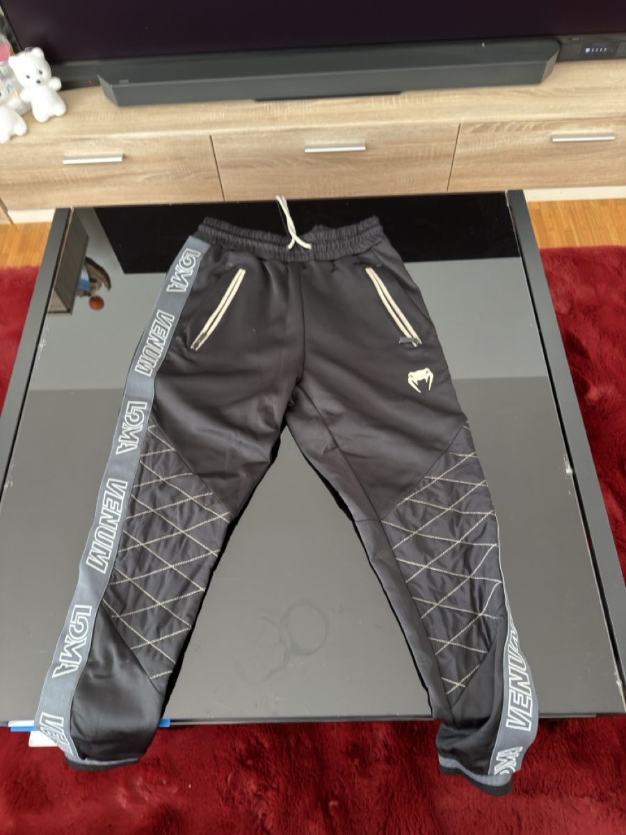 Hosen: Jogging Venum – Gebraucht aus Villars sur glane von Energon2010