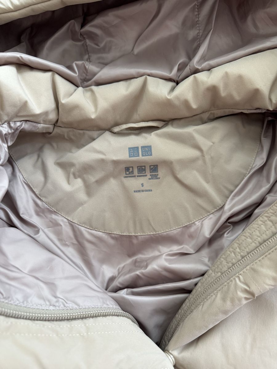 Giacche: NEW UNIQLO DOWN JACKET MID LENGTH S – Nuovo (secondo la descrizione) da Zollikon venduto da Marsat25 1