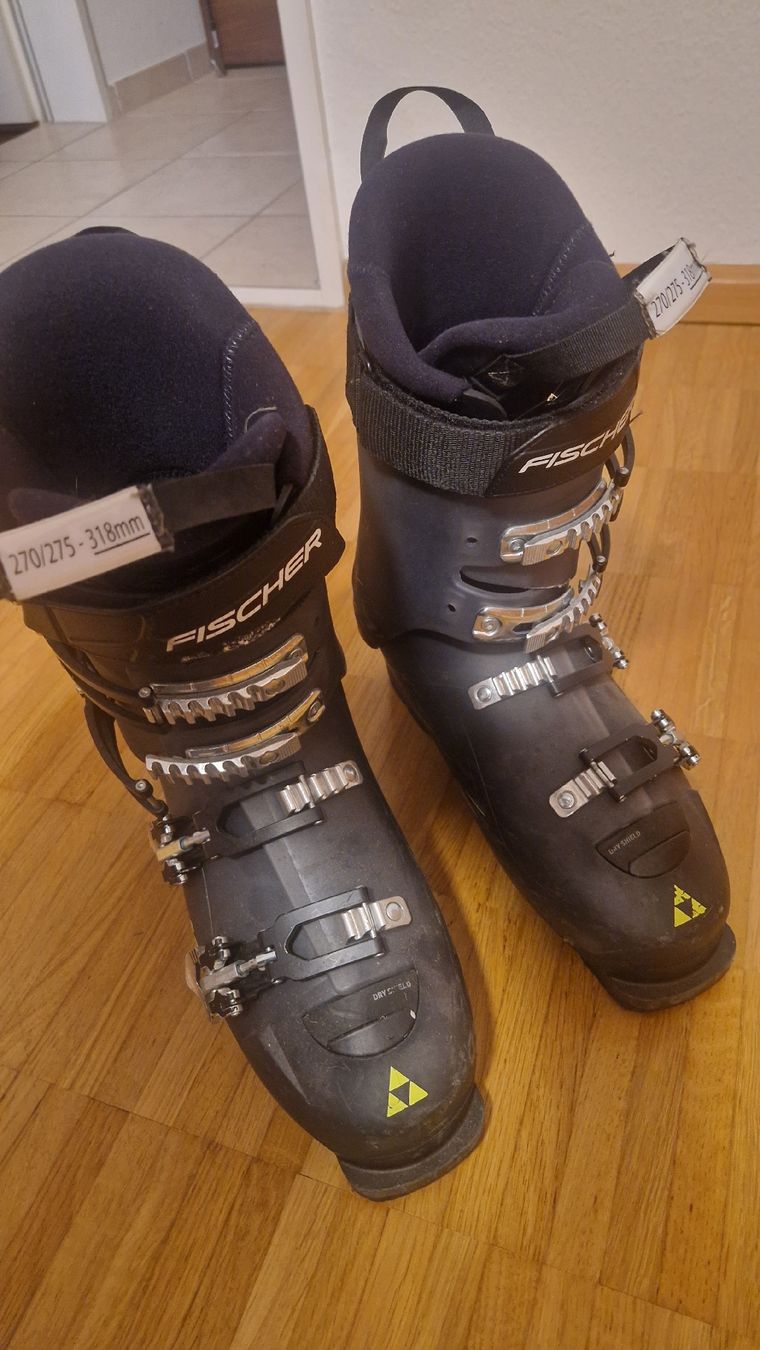 Fischer Sci: Skischuhe – Usato da Muttenz venduto da MarkL 2