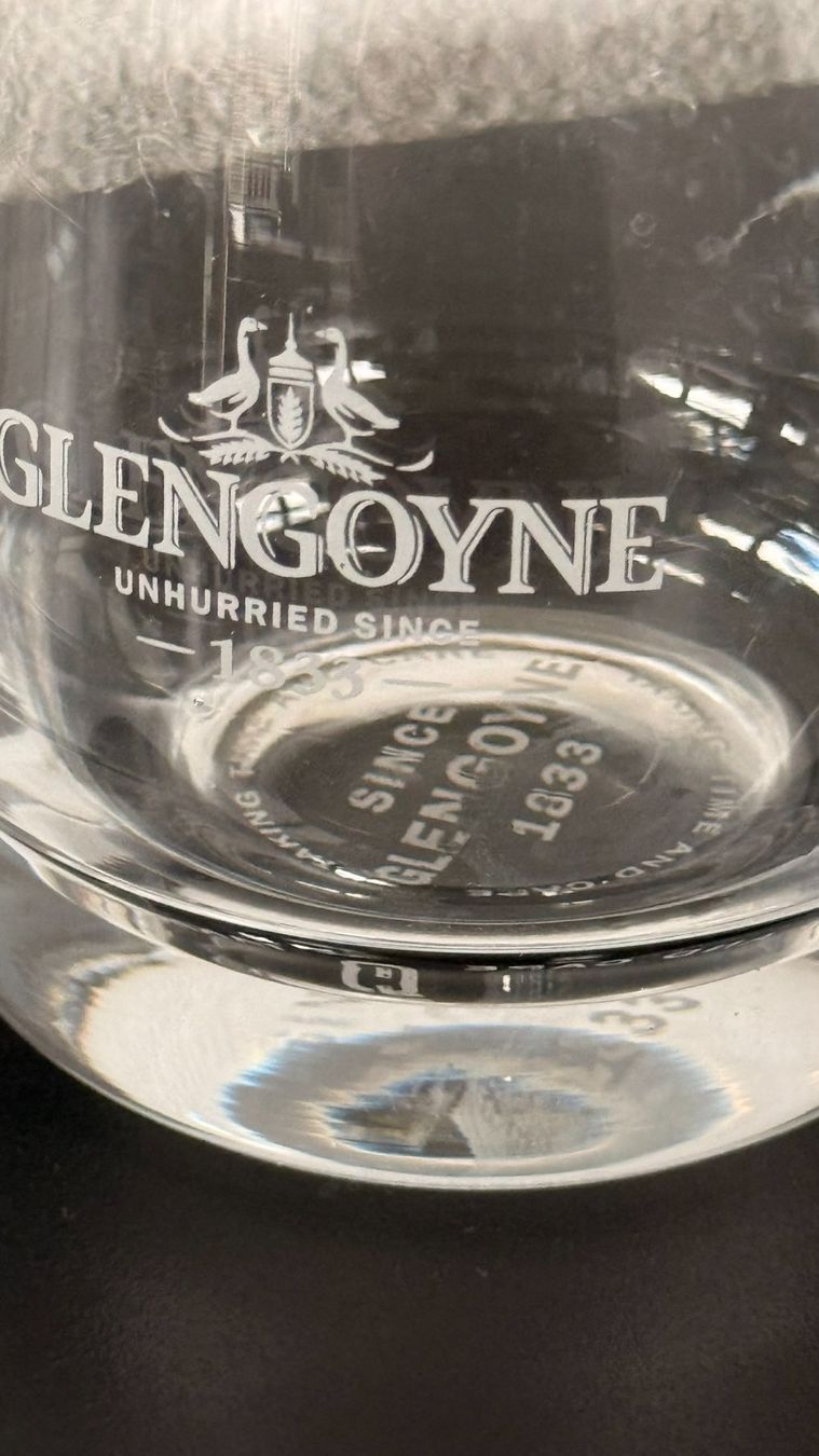 Karaffen: Whisky-Krügli aus Glas – Gebraucht aus Lommis von manmarmi 4