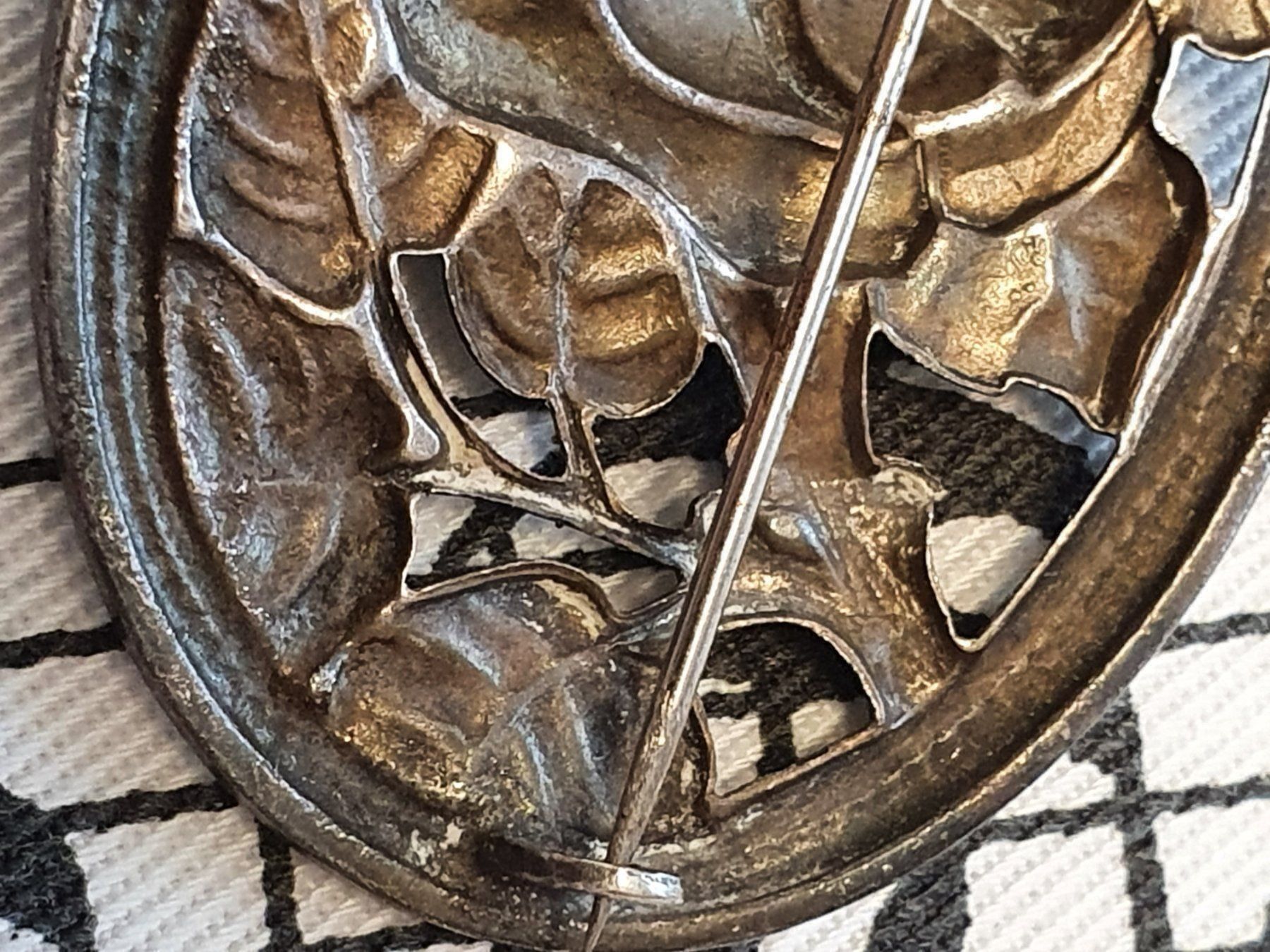 Broschen & Nadeln: Historismus Silber Brosche/Anhänger mit – Gebraucht aus Wohlen AG von palmsprings 7
