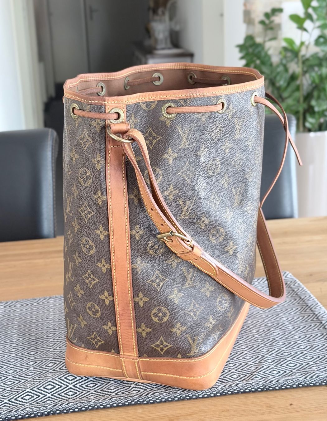 Louis Vuitton Borse da donna: Louis Vuitton Grand Noé – Usato da Reinach AG venduto da BisMad3 7
