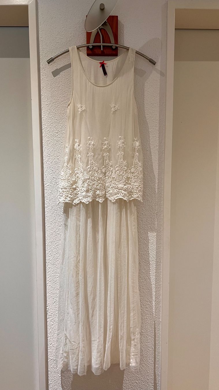 Vestiti: Tüllkleid in off white, Grösse "S" – Usato da Thun venduto da its4sale