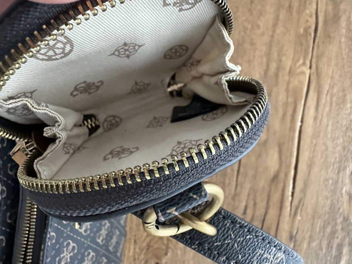 Guess Borse da donna: Guess Schultertasche – Nuovo e nell'imballaggio originale da Winterthur venduto da su_4assd 6
