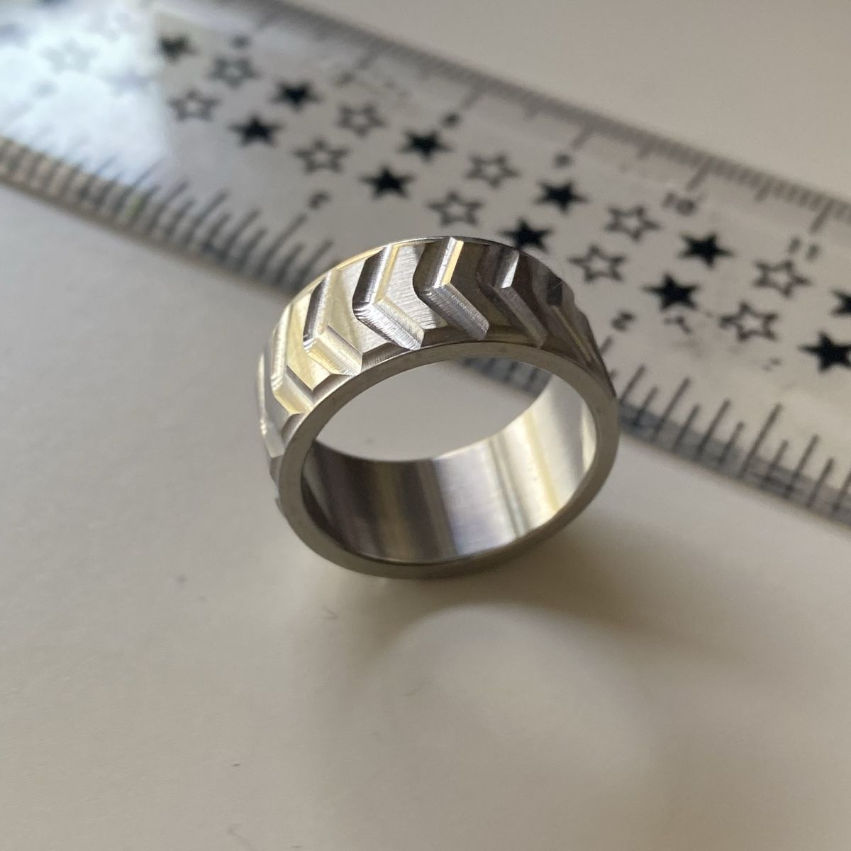 Anelli: XENOX Edelstahl Massiv Silberne Ring – Nuovo (secondo la descrizione) da Givisiez venduto da dor_xb9k 2