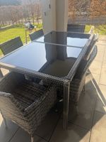 Gartentisch mit 6 Stühlen Rattanoptik schwarz Glasplatte