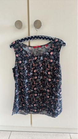 Damenbluse von S Oliver floral Grösse 38wie neu