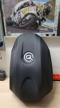 neuer QBag Rucksack Sport-Freizeit, Hartschale