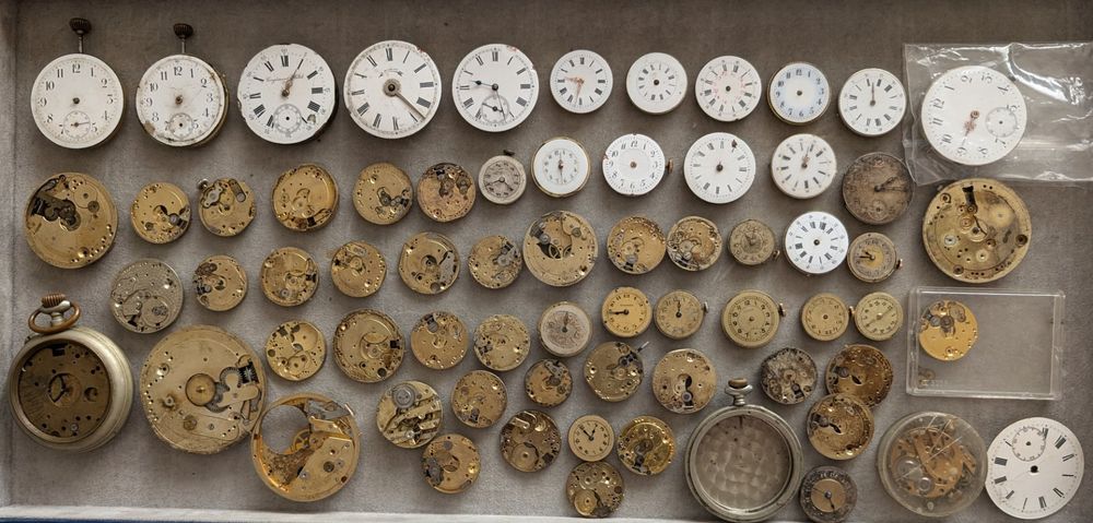 12er-Set Uhrzeiger Muttern Aus Messing - Präzisionsteile Für Uhrenreparatur & Restauration