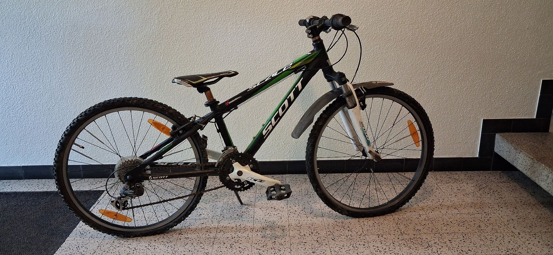 Scott Biciclette: Kindervelo SCOTT 24 Zoll – Difettoso da Bern venduto da KavIndustries 1