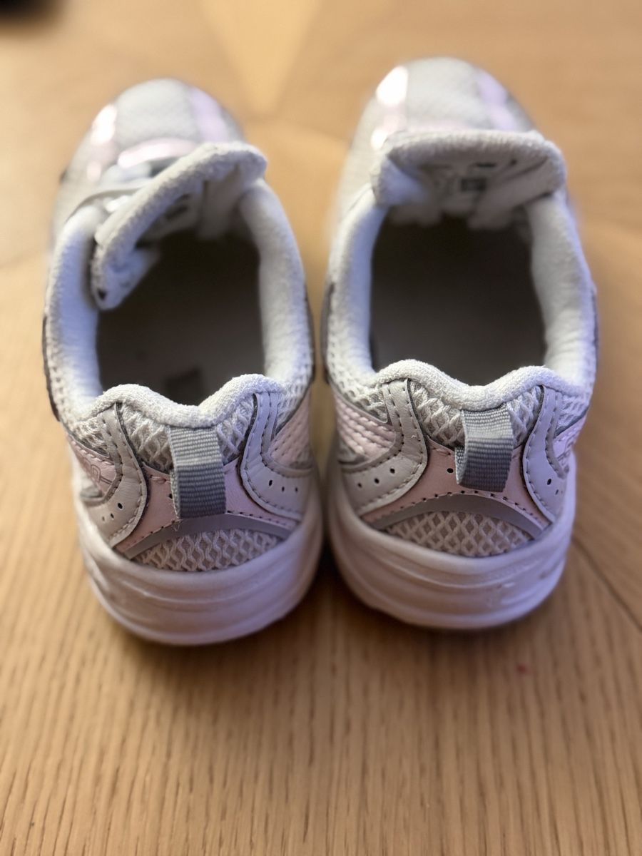 New Balance Schuhe für Jungen: New Balance 530 Kinder Schuhe – Gebraucht aus Gutenswil von sun-rose333 2