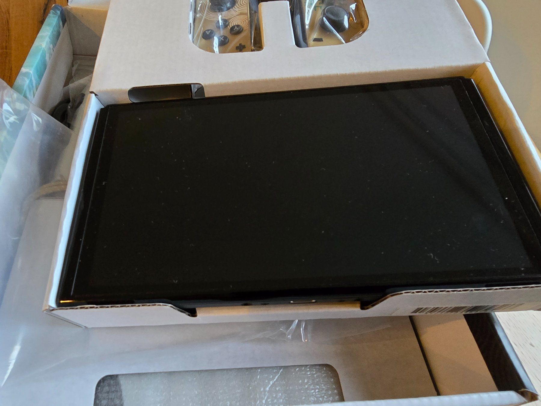 Nintendo Console: Nintendo Switch Oled Zelda Edition – Usato da Sursee venduto da Elian91 5