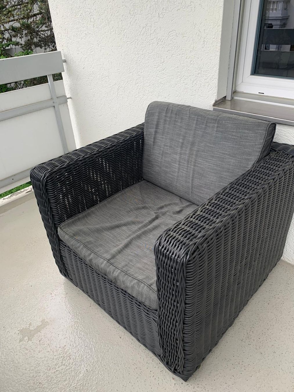 Maisons du monde Sofas: outdoor sofa – D'occasion à Thalwil par mar_n6gw
