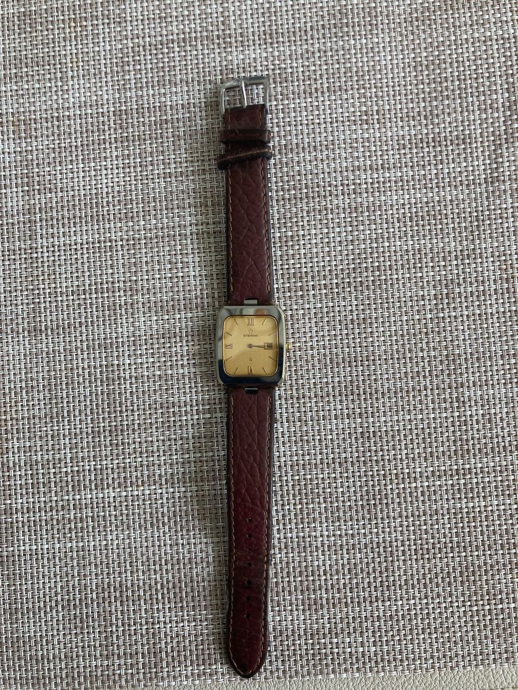 Eterna Uhren: ETERNA Quartz Uhr – Gebraucht aus Wilderswil von Feldbach 4