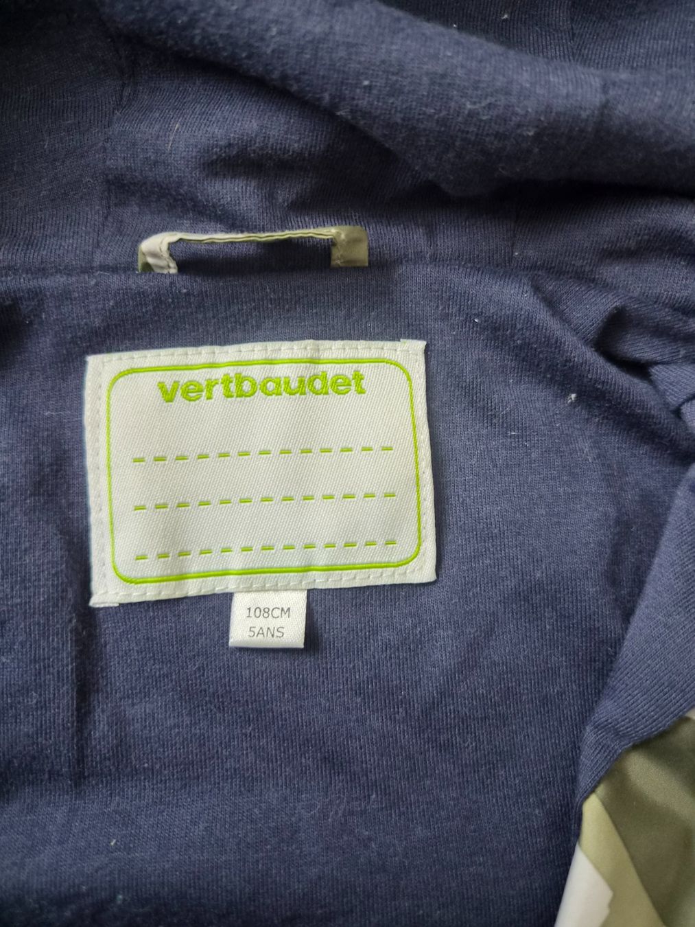 Vertbaudet Giacche & Cappotti: Dünne Jacke von Verbaudet Grösse 110 – Usato da Altishofen venduto da tammy05 1