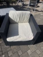 Rattan Lounge