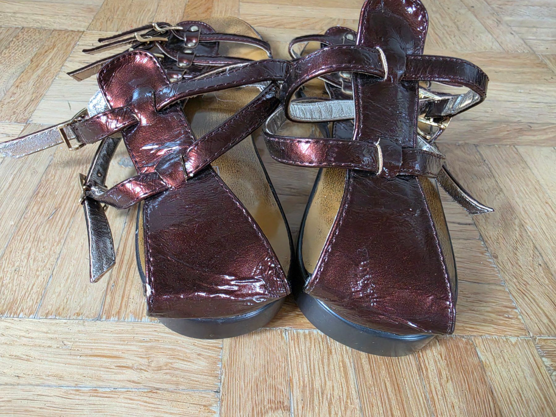 Scarpe da donna: Römersandalen Nueve Gr. 39 – Usato da Stäfa venduto da flamingo_17 2