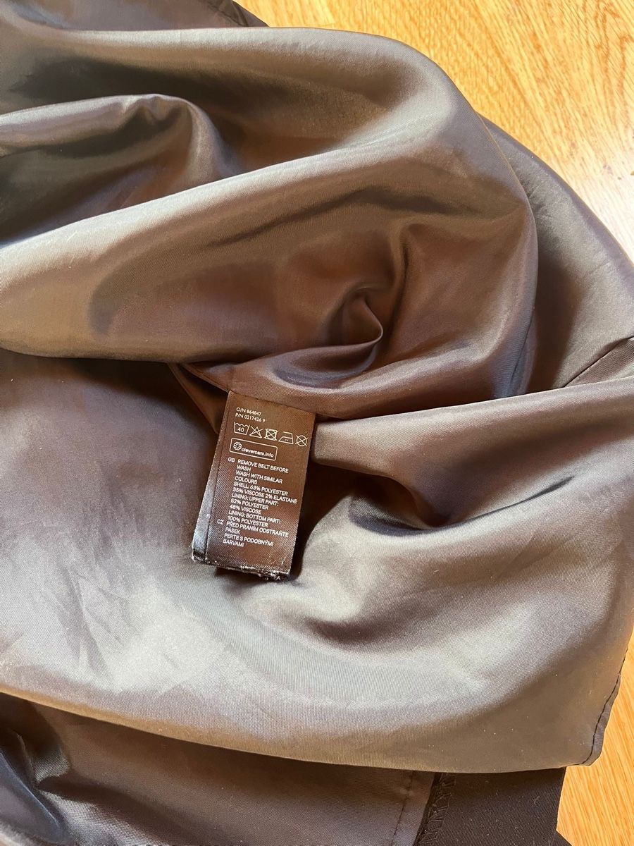 Vestiti: Kleid / Schwarz / Grösse 36 – Usato da Hünibach venduto da s.leptir 4