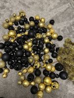 Grosses Set: Christbaumkugeln, Schwarz und Gold