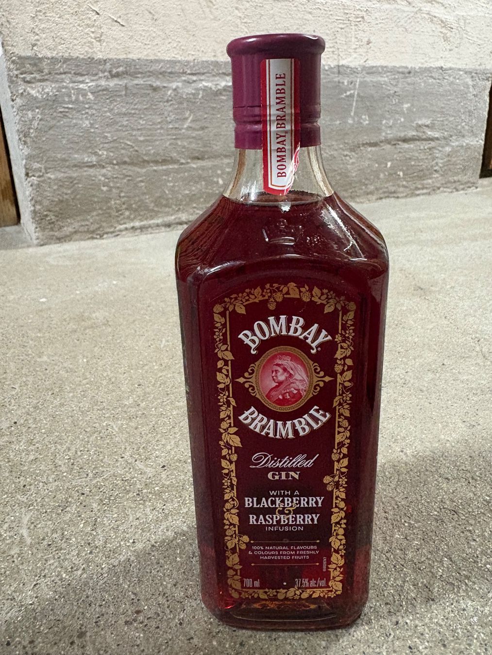 Bevande alcoliche: Bombay Bramble Gin 700ml – Nuovo e nell'imballaggio originale da Zürich venduto da kuszi