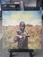 Materia / zum Glück in die Zukunft II