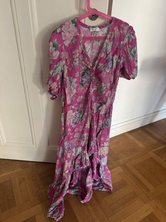 Robe d’été longue et asymétrique Sandro neuve taille 36