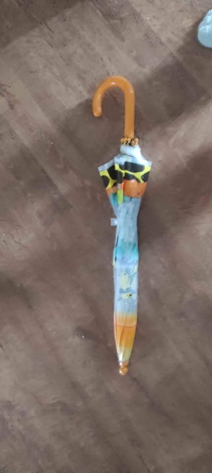 Altro per bambini: Parapluie enfant – Usato da Renens VD venduto da cla_7zv5 3
