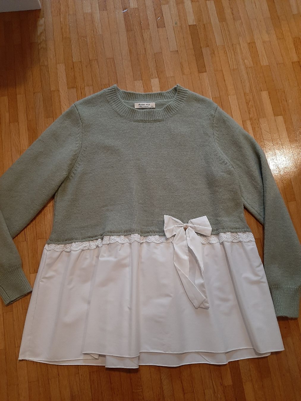 Pulls & Sweat-shirts: Lot 3 Pulls Neufs  38 – Neuf (Voir description) à Petit-Lancy par pecaesculca