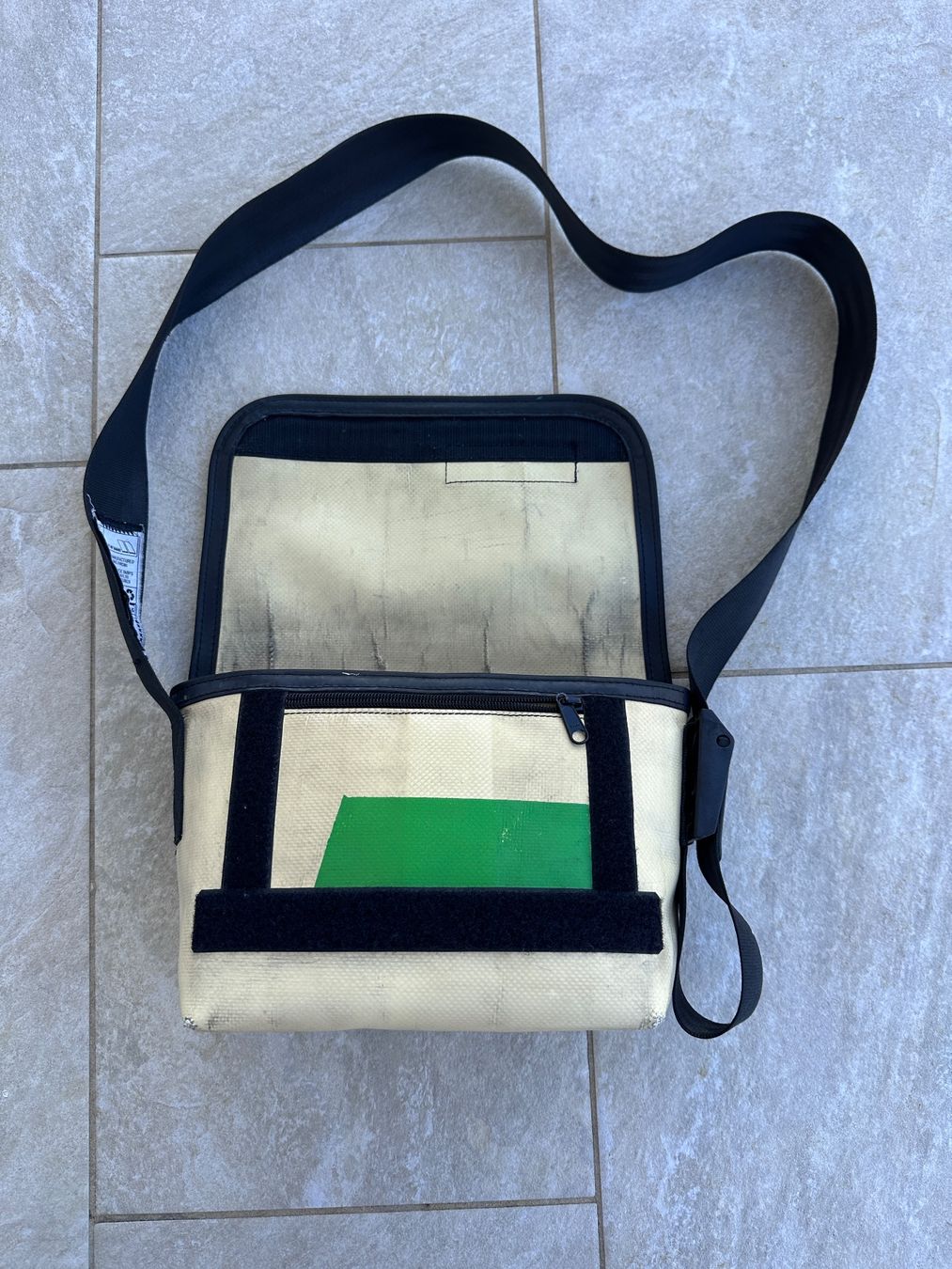 Freitag Borse: Freitag Tasche – Usato da Oensingen venduto da emi_hs6g 2