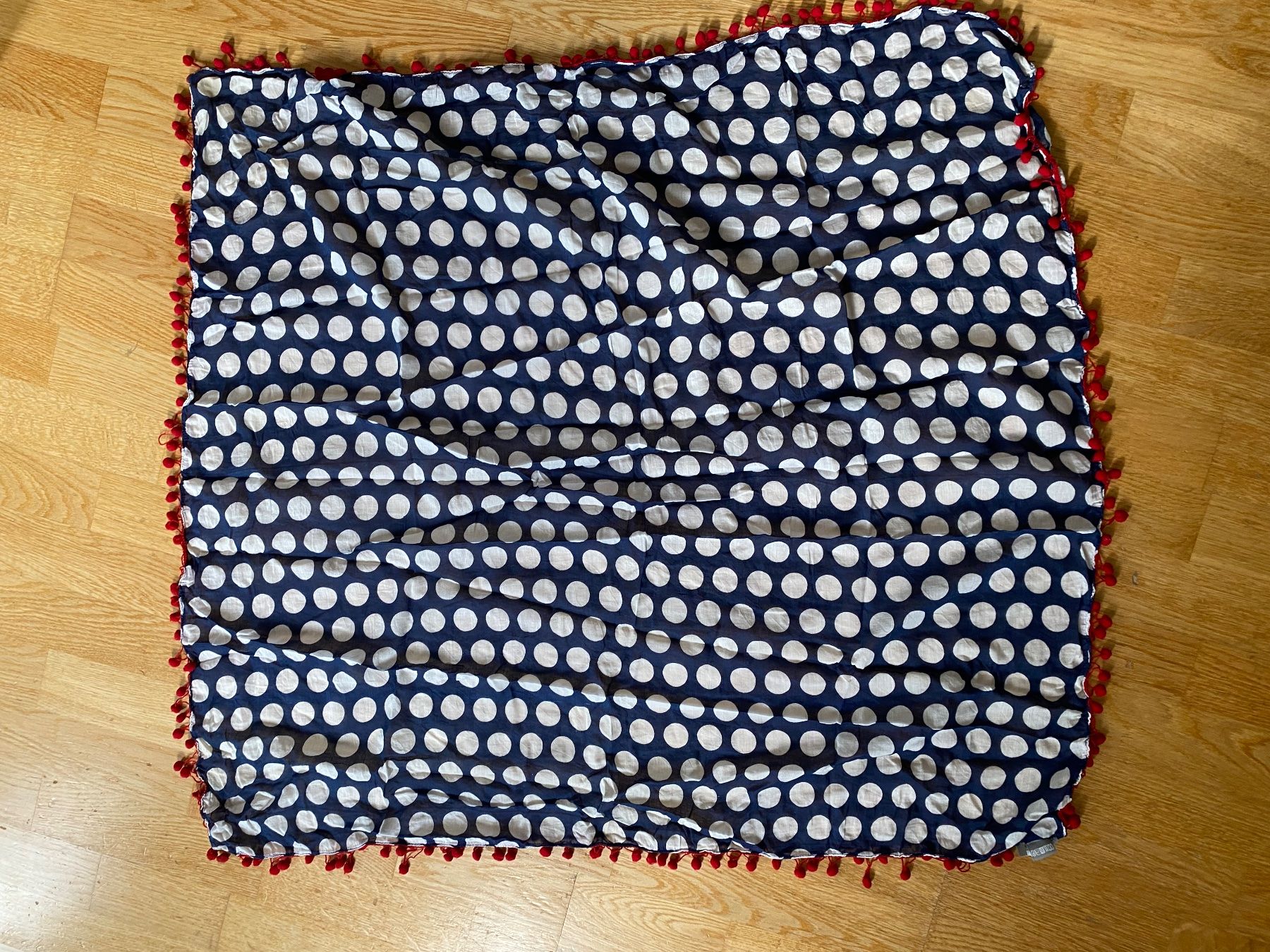 Codello Foulard & Sciarpe: Schal von Codello – Usato da Zürich venduto da Fabienne059
