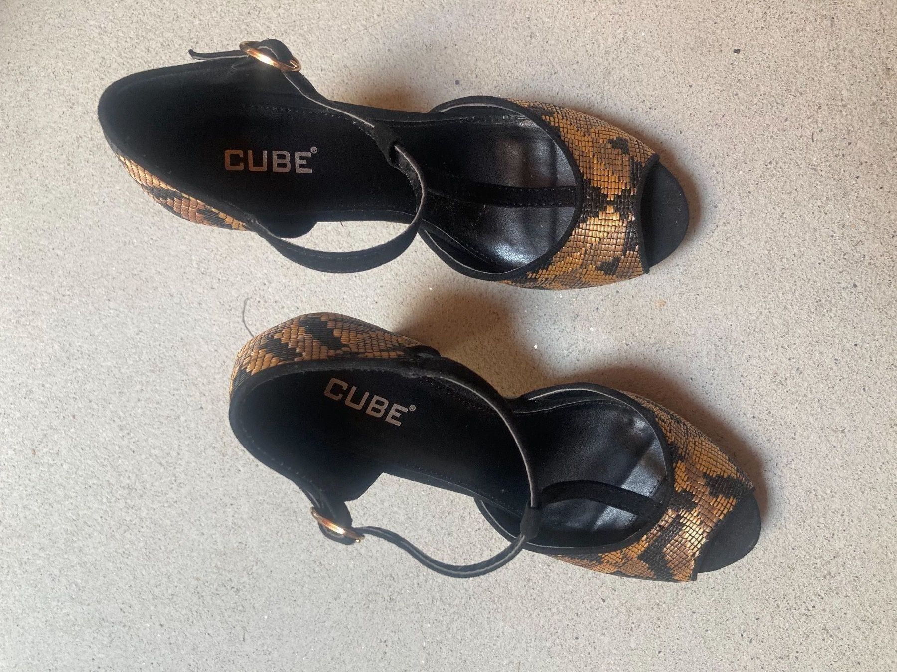 Chaussures femmes: Schuhe – D'occasion à Leuk-Stadt par nadlerhu 3