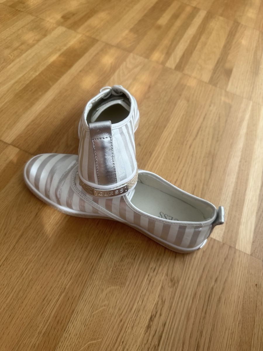 Guess Damenschuhe: Guess size 41 – Gebraucht aus Zürich von mag_v7x6
