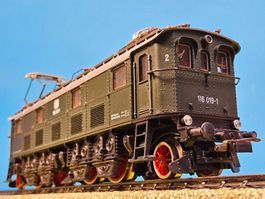 Roco 14143 _ E Lokomotive BR 116 der DB _ OVP _ AC _ Spur H0