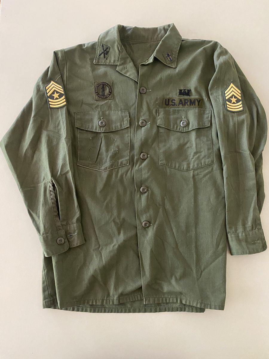 US Army Uniformen: US Army Feldhemd OG-107 First Sergeant XL – Gebraucht aus Basel von OffPitchCollective